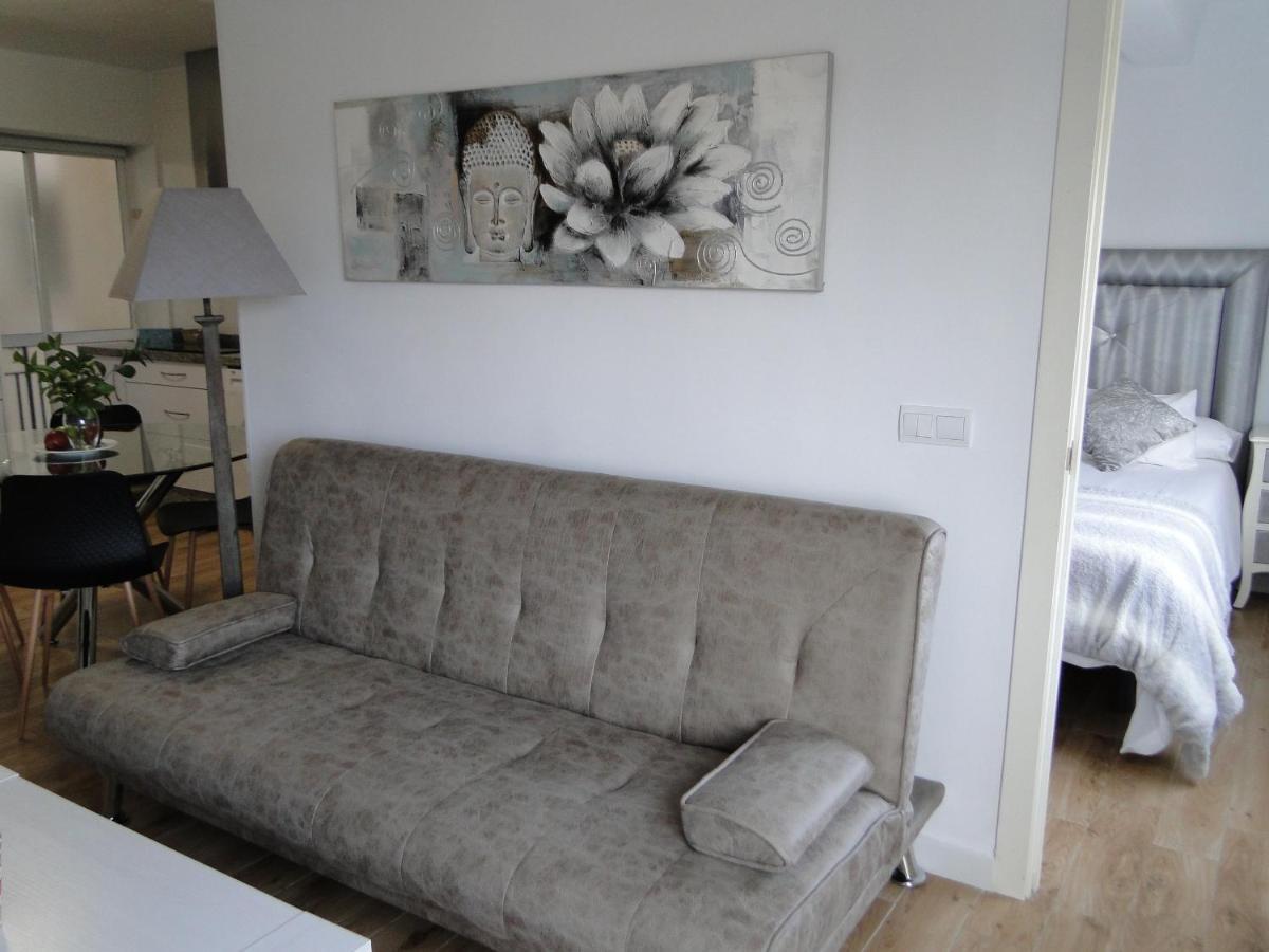 Apartamento Con Vistas A La Catedral A 15 Minutos Del Centro Malaga Bagian luar foto